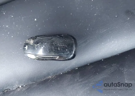 2020 Tesla Model S Long Range Dual Motor All-Wheel Drive/Long Range Plus Dual Motor All-Wheel Drive z USA, uszkodzony, nr VIN 5YJSA1E20LF411815